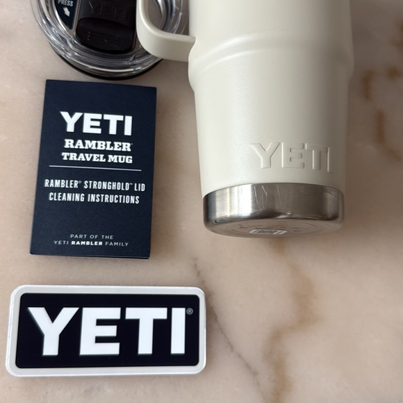 YETI RAMBLER 20 OZ TRAVEL MUG
WITH STRONGHOLD LID CAPE TAUPE - Picture 8 of 14